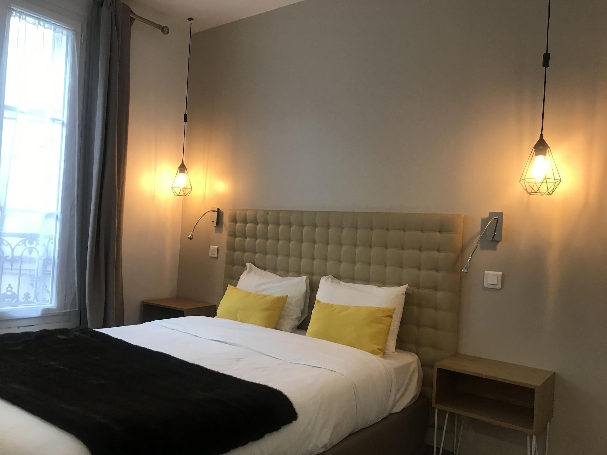 Hotel De Venise Париж Екстериор снимка