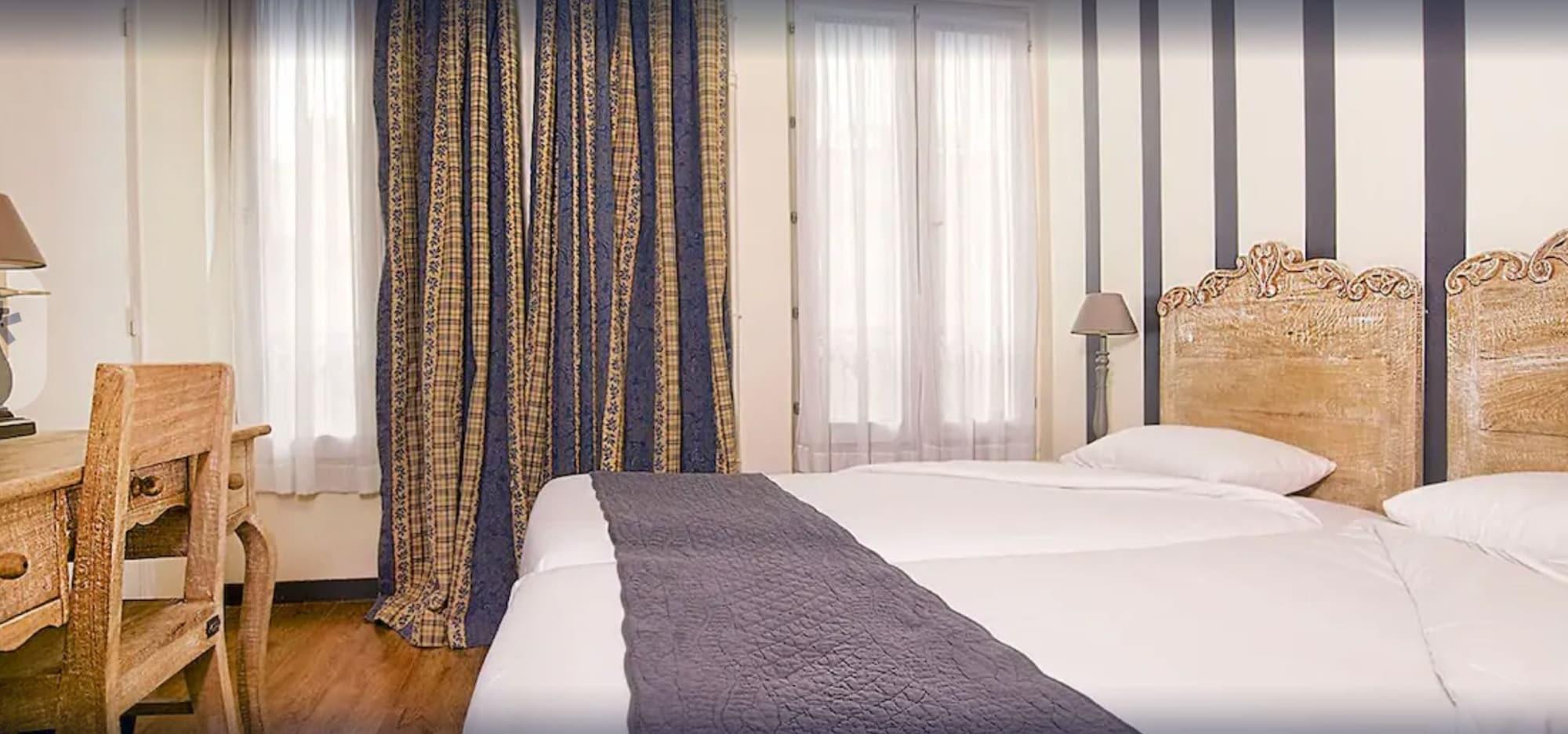 Hotel De Venise Париж Екстериор снимка
