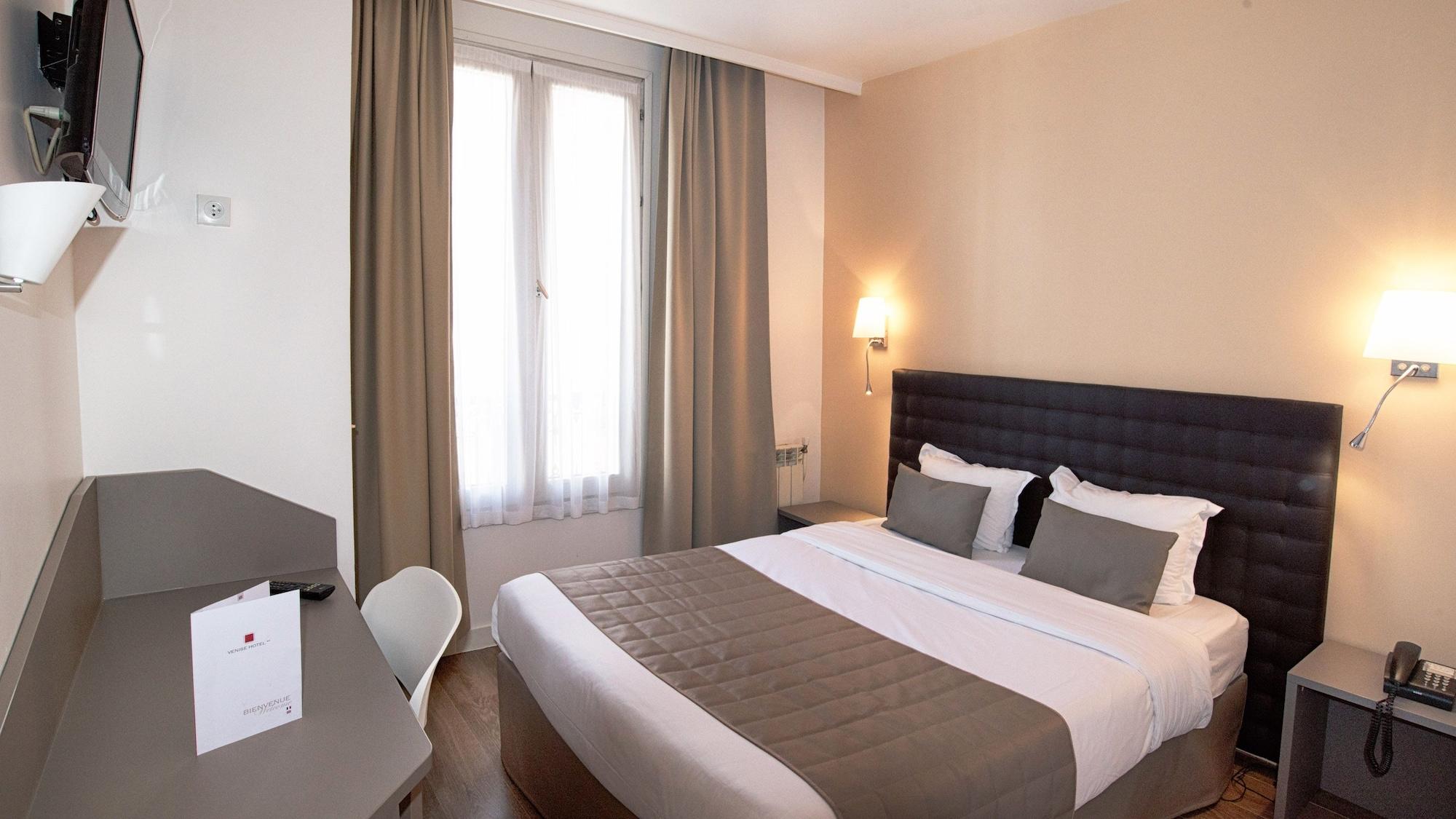 Hotel De Venise Париж Екстериор снимка