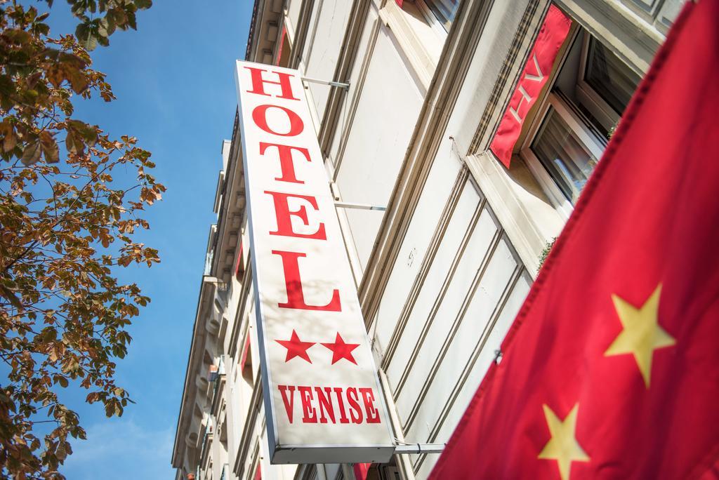 Hotel De Venise Париж Екстериор снимка